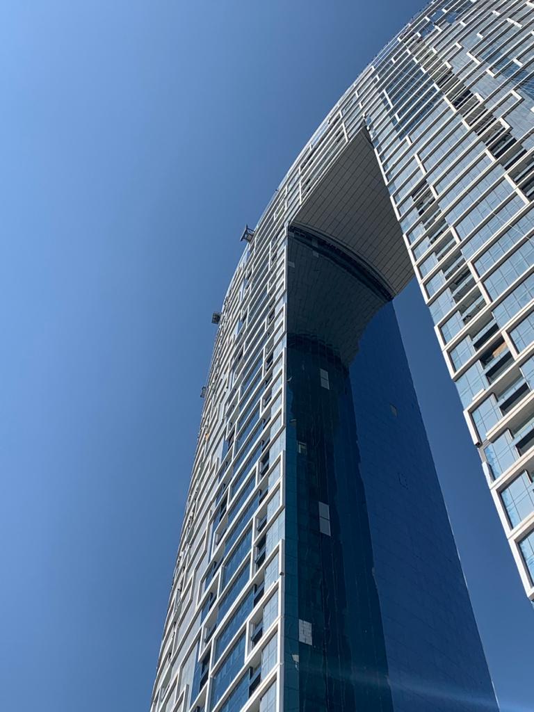 The CTUBH Awards celebrate two winning skyscrapers featuring Manntech facade access systems