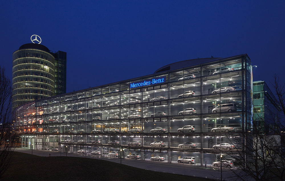 Mercedes Benz